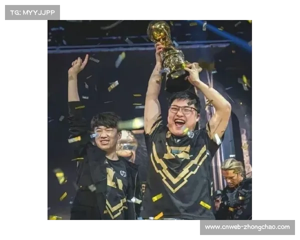 Faker凝视召唤师奖杯，职业生涯第六冠仅一步之遥