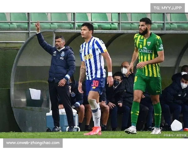 克雷莫纳警方逮捕19岁国米球迷，涉烟花投掷并非炸伤手指者