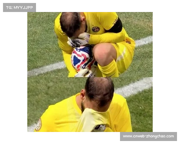 凯恩拥抱替补门将乌尔比希，拜仁队长诺伊尔因伤提前离场